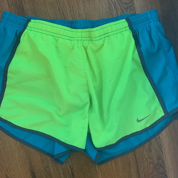 NIKE RUNNING SHORTS BUNDLE - Picture 2 of 7